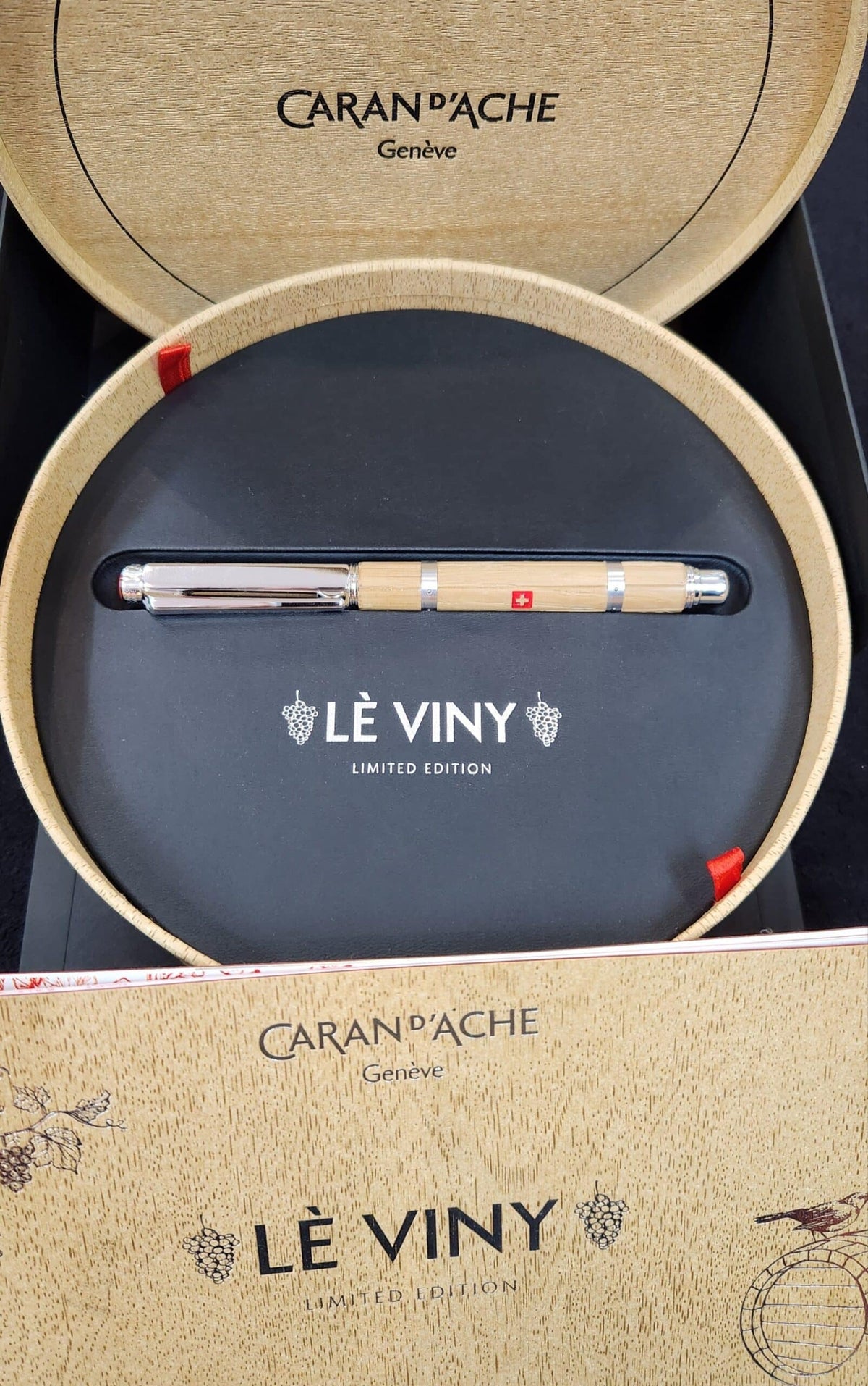 Caran d'Ache Le Viny Fountain Pen 1646.481
