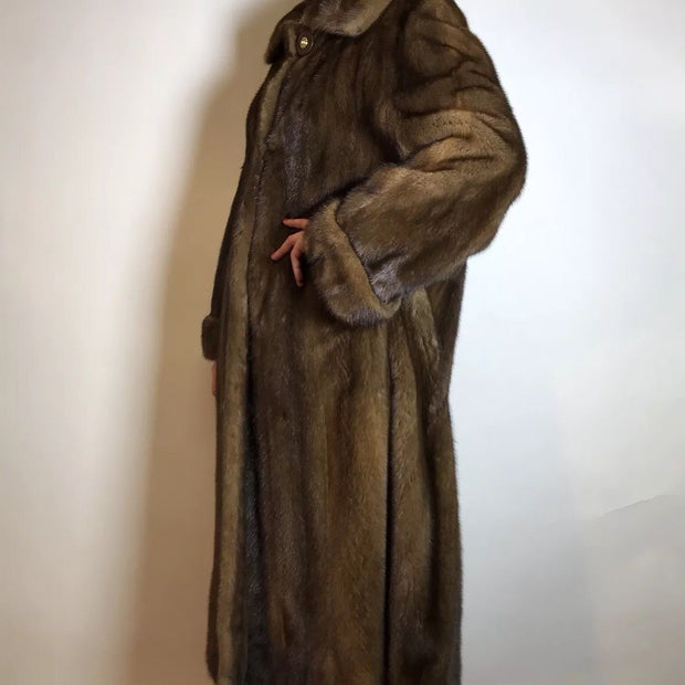 Wunderschöner langer Nerzmantel braun CANADA MAJESTIC MINK Gr. 40/42 Damen