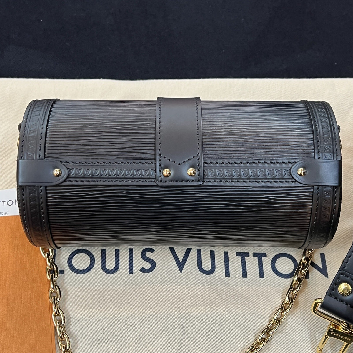 Louis Vuitton M58655 Papillon Trunk EPI Leder Schwarz Umhängetasche 2021