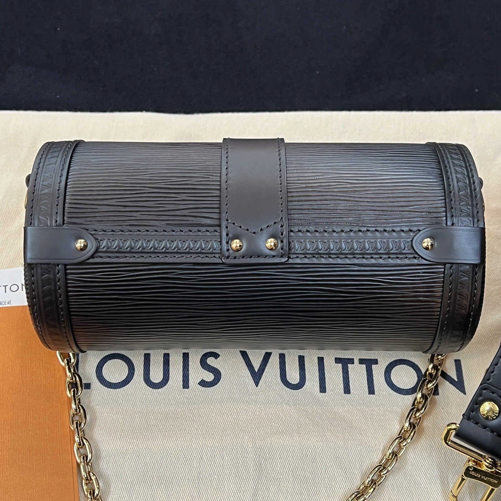 Louis Vuitton M58655 Papillon Trunk EPI Leder Schwarz Umhängetasche 2021