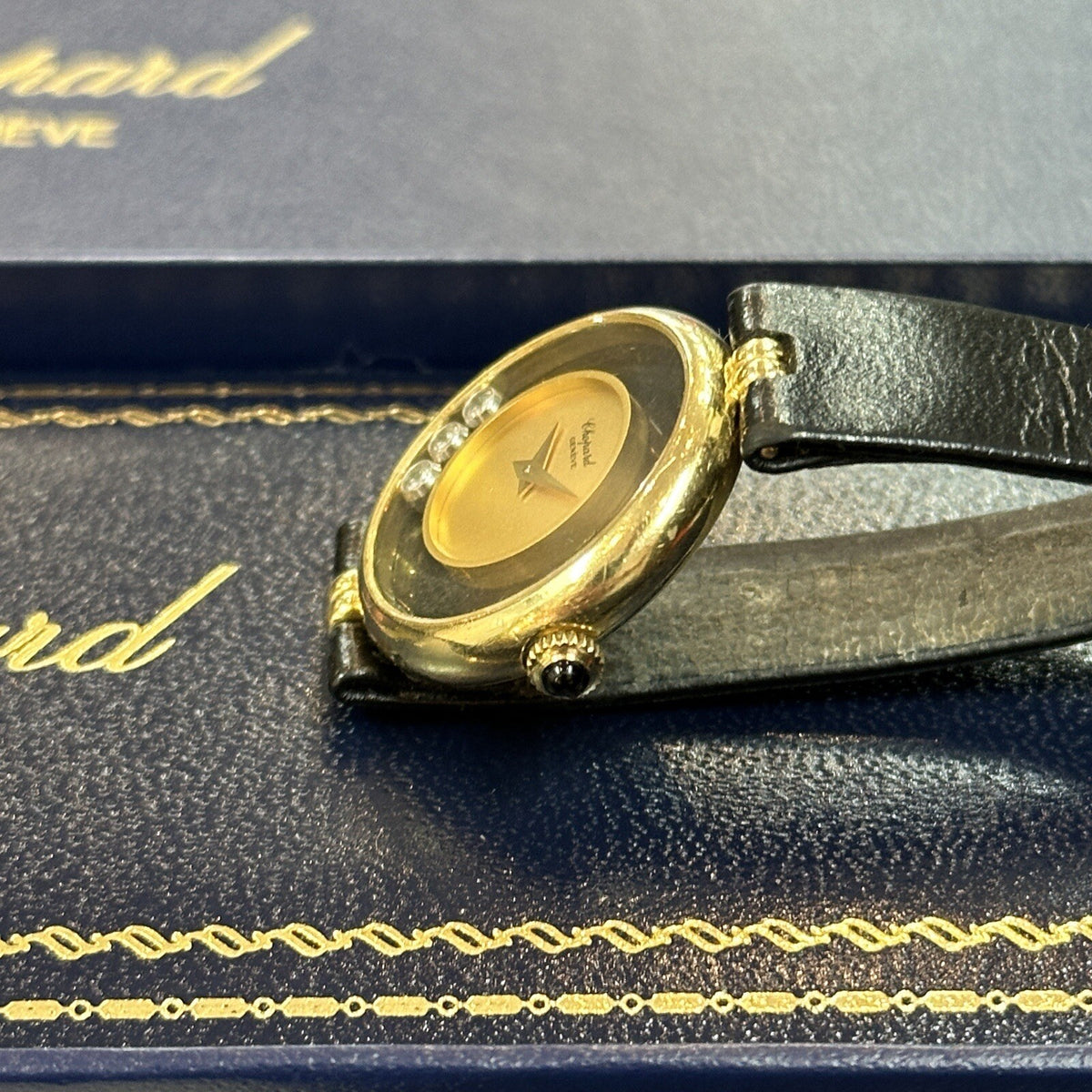 Chopard Happy Diamonds Damenuhr 18K/750er Gelbgold Fullset & Service