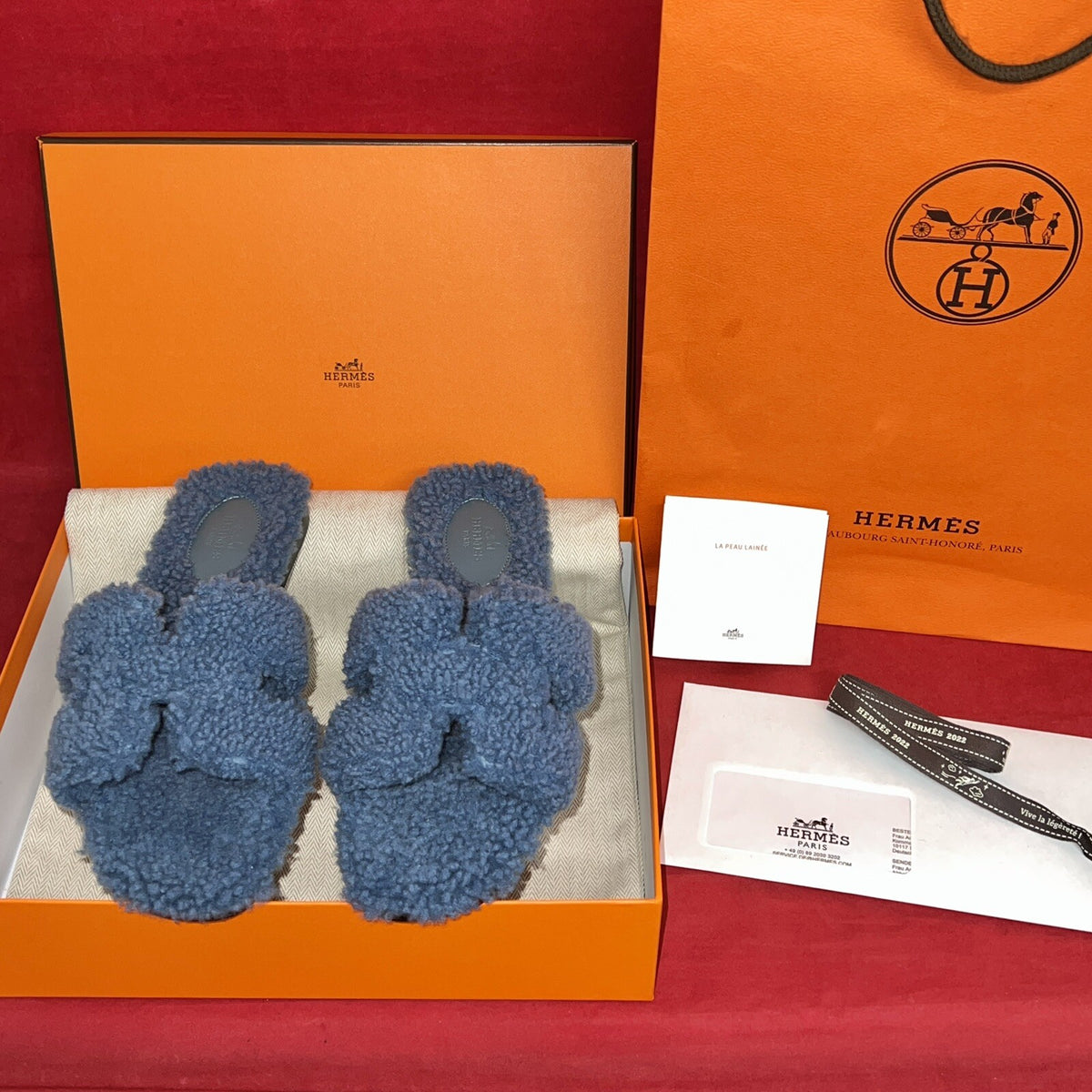 Hermes Paris Sandalen Oran Damen Lammfell Blau Gr. 37.5 mit Rechnung