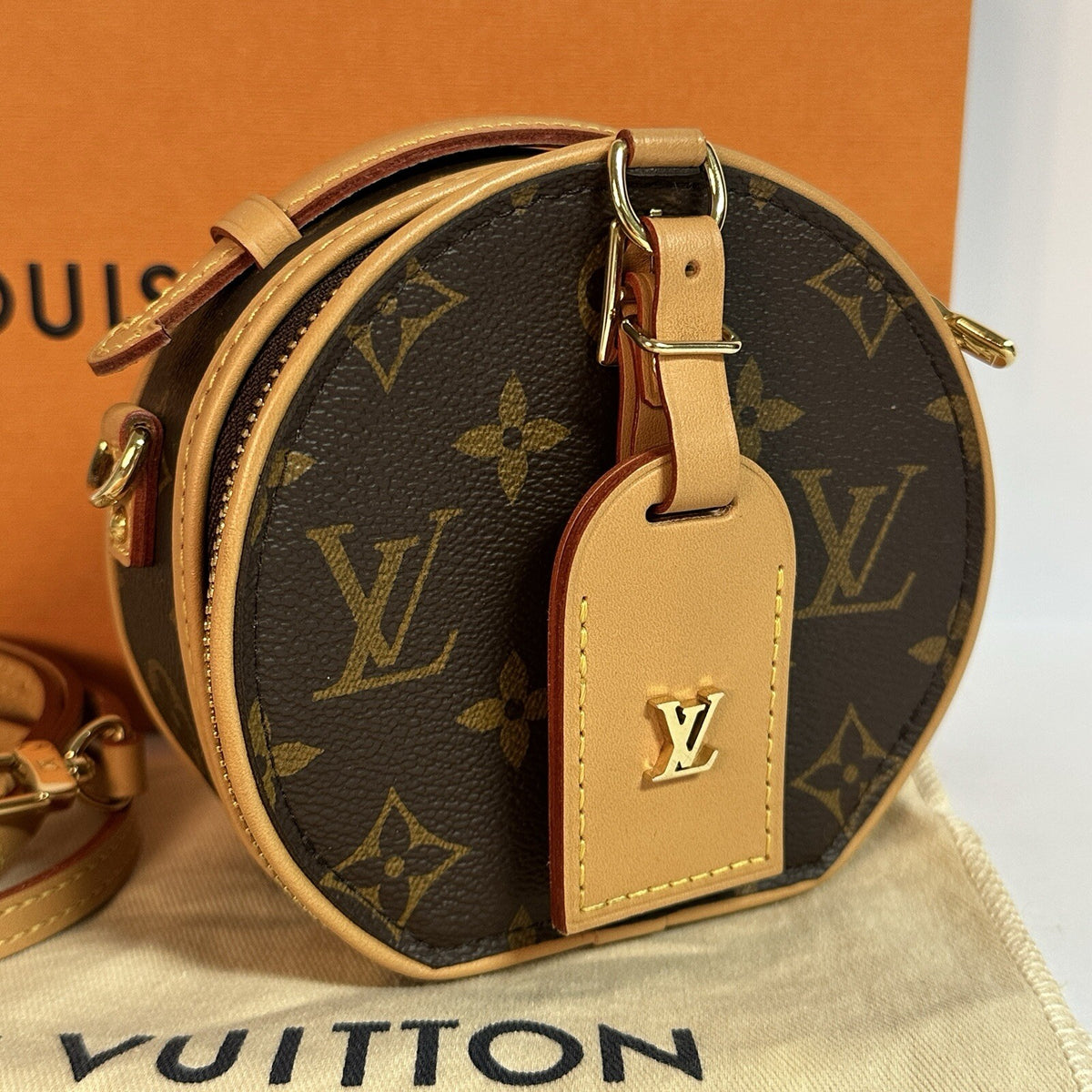 Louis Vuitton Mini Boîte Chapeau M44699 2way Monogram Umhängetasche