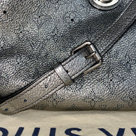 Louis Vuitton M95718 Mahina XS Silver/Silber Damen Umhängetasche NP: 2.395€