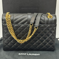 Saint Laurent Envelope Medium gegerbtes Grain De Poudre Leder Schwarz/Gold