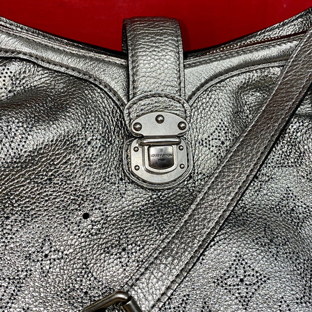Louis Vuitton M95718 Mahina XS Silver/Silber Damen Umhängetasche NP: 2.395€