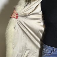 Ausgefallene Kojoten Jacke mit Polarfuchs Besatz | vom Kürschner | Gr. 38 Damen