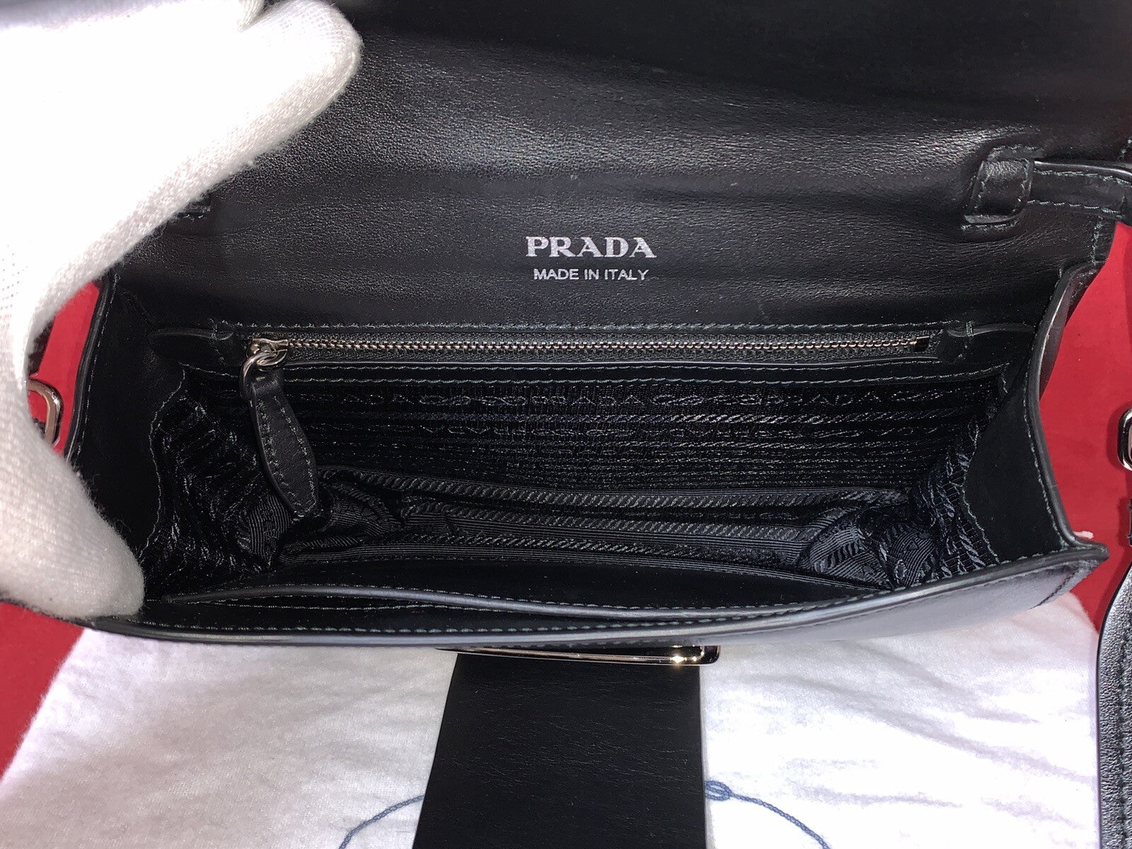 Prada Ribbon Kleine Damen Umhängetasche Leder Schwarz Shoulder Bag Black Leather