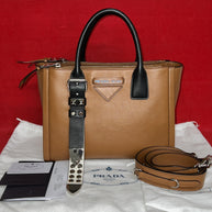 Prada 1BA175 Borsa Lux Two 2 Way Damen Umhängetasche Braun/Schwarz NP. 1.900€!
