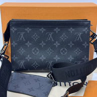 Louis Vuitton Gaston Wearable Geldbörse Umhängetasche M81124 Monogram Eclipse