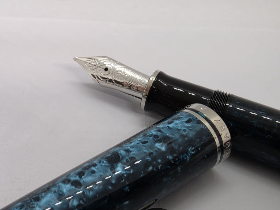 Pelikan Souverän M805 Ocean Swirl 805971 Fountain Pen B Nib Füllfederhalter NEU