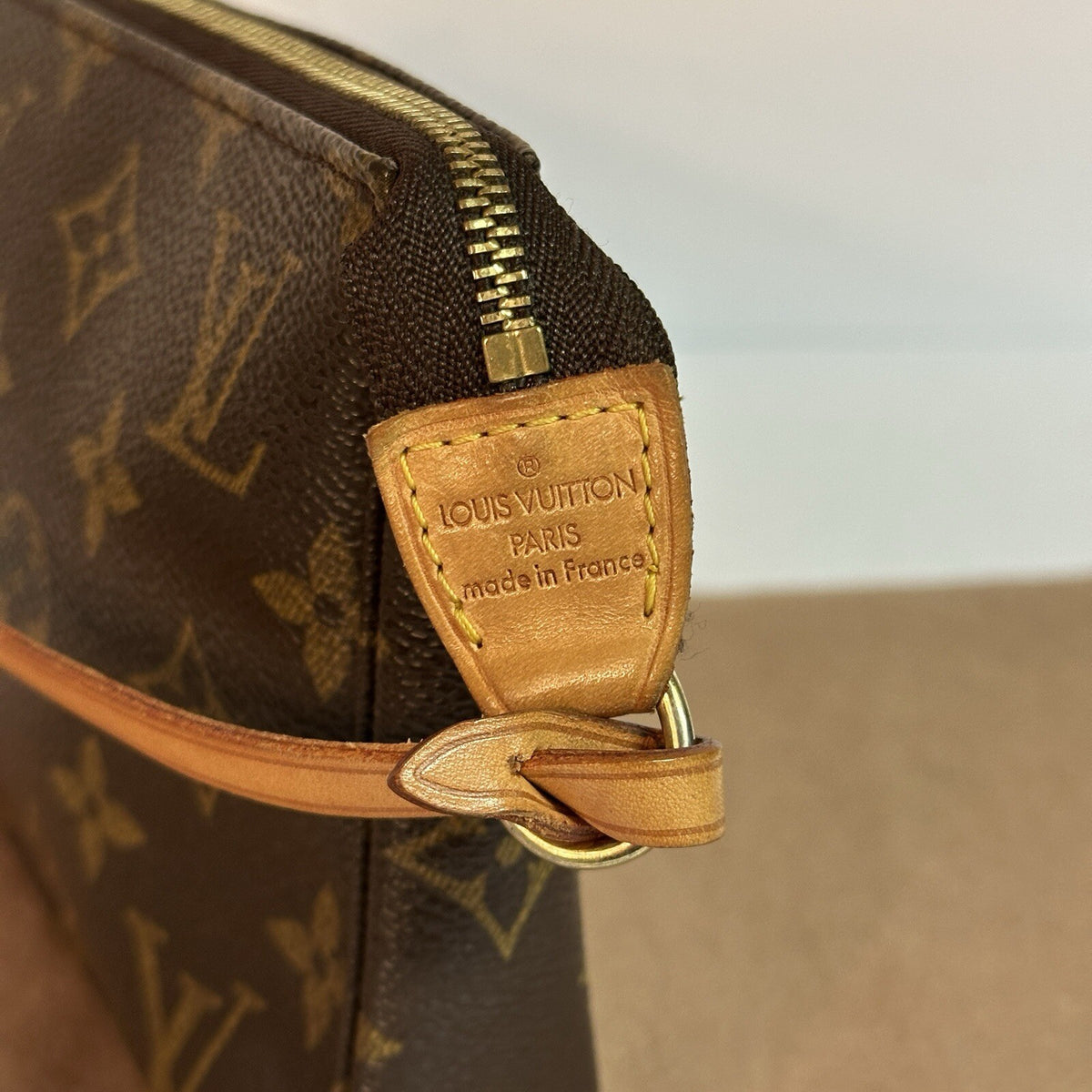 Louis Vuitton Pochette Accessoires Monogram Canvas Täschchen Clutch TOP Zustand