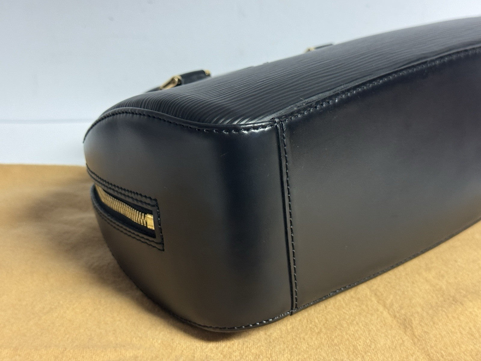 Louis Vuitton Jasmine Handtasche Epi Leder Schwarz Vintage 2001 TOP Zustand