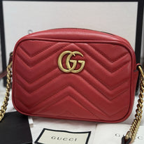 Gucci GG Marmont Mini-Kameratasche Schultertasche Leder Rot/Gold 448065