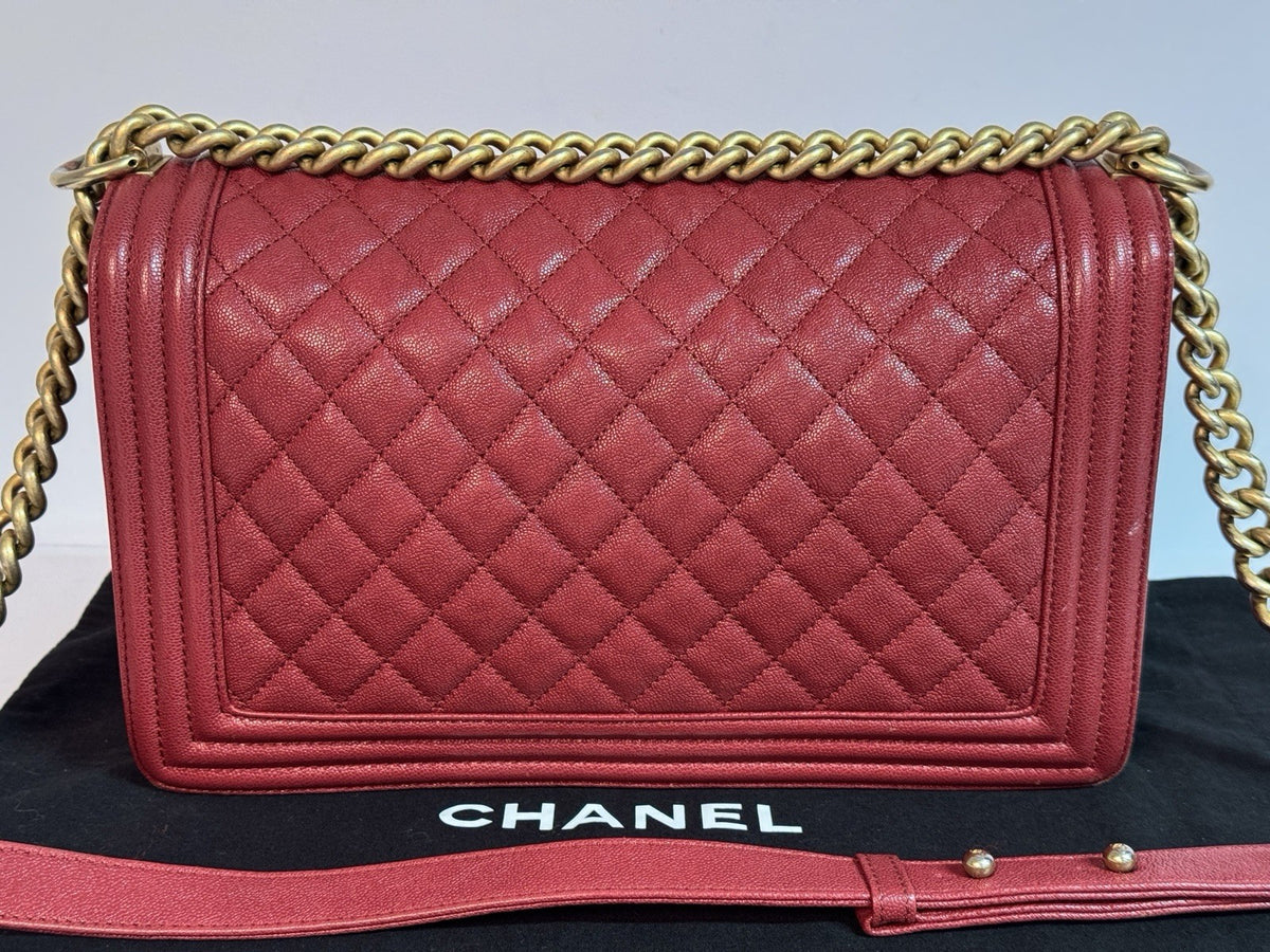 Chanel Boy Medium Flap Bag Caviar Burgunderrot & antique Gold Umhängetasche 2018