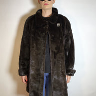 Schöne lange Nerzjacke, 3/4 Nerzmantel dunkelbraun vom Kürschner Gr. 38/40 Damen