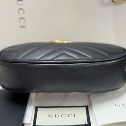 Gucci GG Marmont Gürteltasche Bumbag Leder Schwarz/Gold 476434
