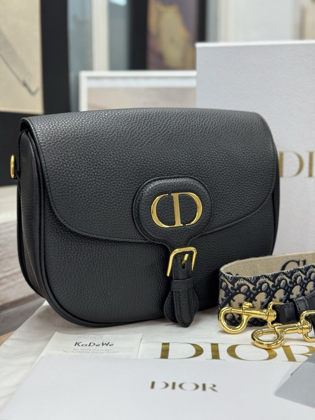 Große Dior Bobby Umhängetasche Genarbtes Kalbsleder Schwarz Dior Oblique Blau