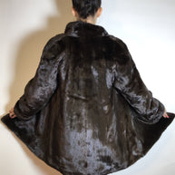 Schöne lange Nerzjacke, 3/4 Nerzmantel dunkelbraun vom Kürschner Gr. 38/40 Damen