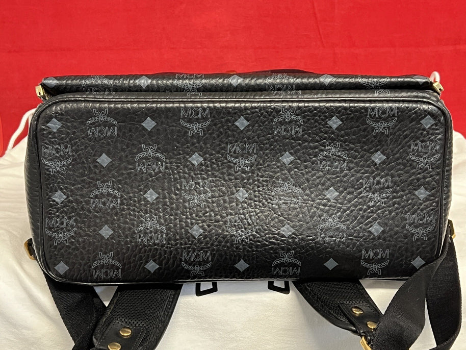 MCM Dual Stark Rucksack Großes Modell Schwarz Gold