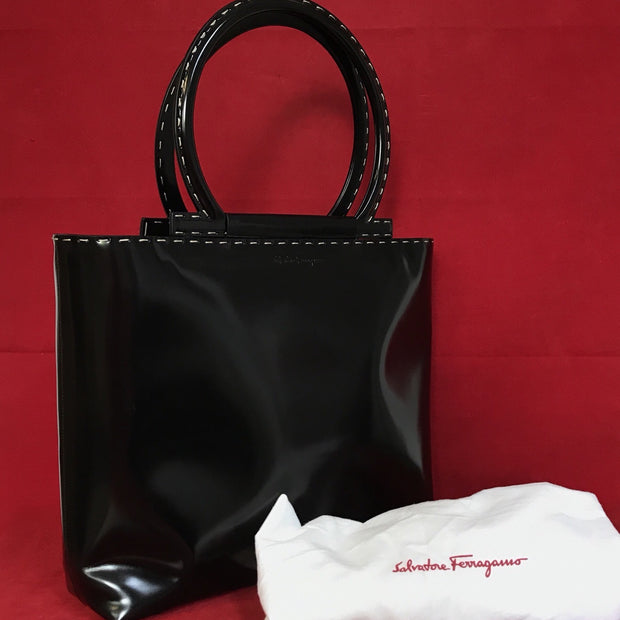 Große Salvatore Ferragamo Damen Handtasche schwarz