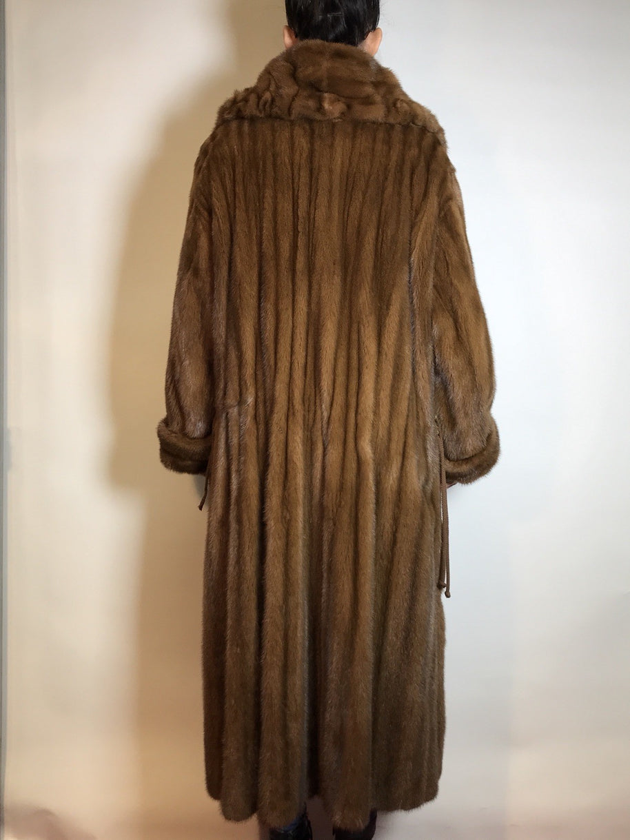 Wunderschöner langer Nerzmantel braun SAGA MINK by ROLF SCHULTE Gr. 42/44 Damen