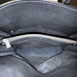 Saint Laurent Sac de Jour Medium Schwarz Leder Umhängetasche