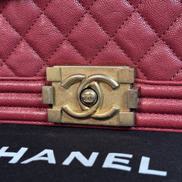 Chanel Boy Medium Flap Bag Caviar Burgunderrot & antique Gold Umhängetasche 2018