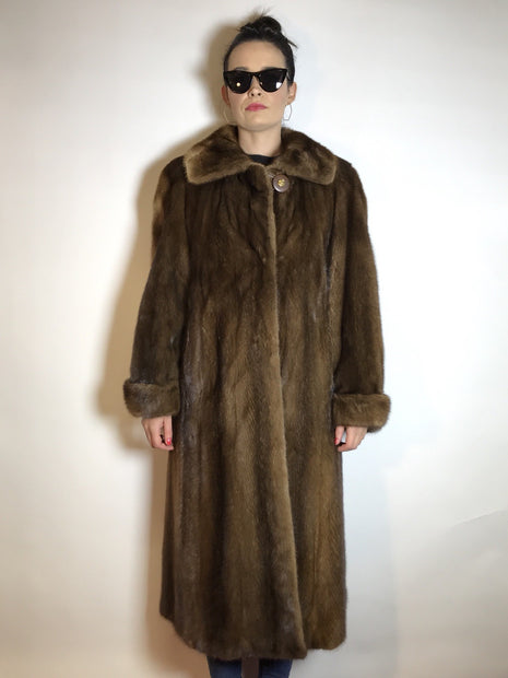 Wunderschöner langer Nerzmantel braun CANADA MAJESTIC MINK Gr. 40/42 Damen