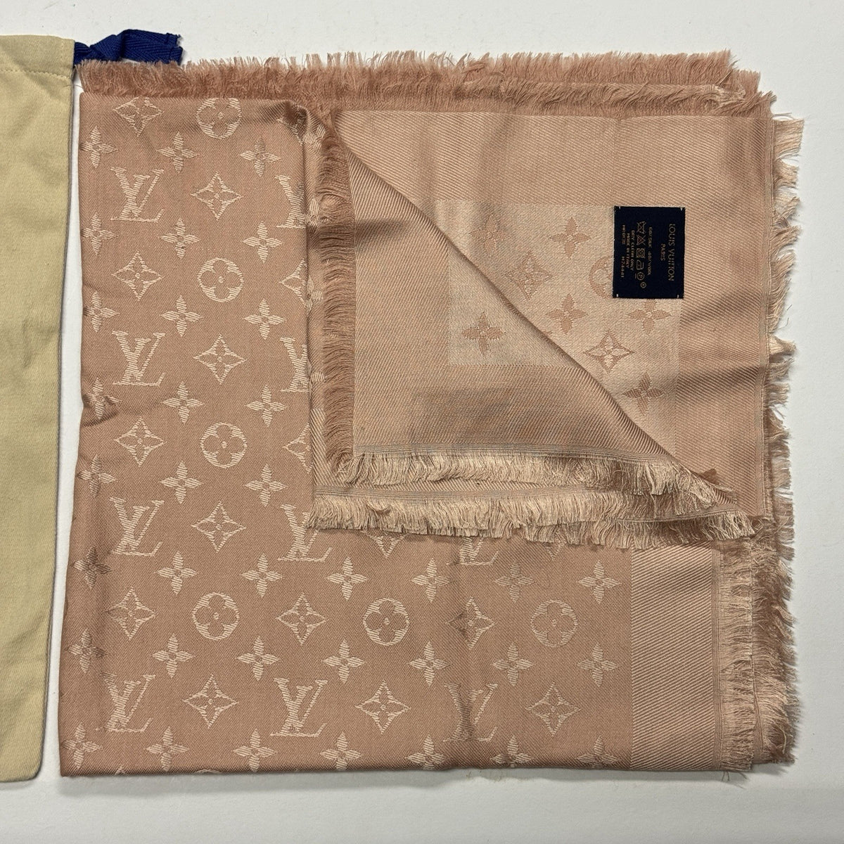 Louis Vuitton Monogram Seide Tuch/Schal 140cm Nude Rose Rosa M74441