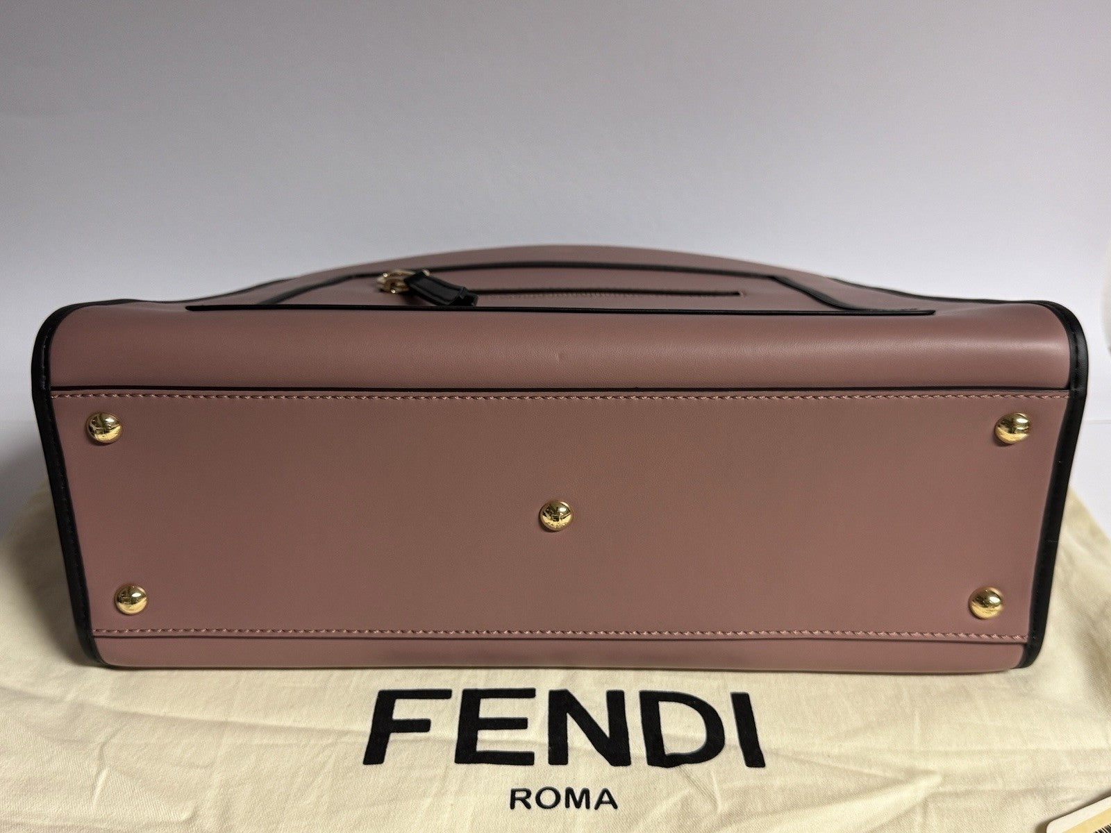 Fendi Runaway Handtasche Medium Bicolor Rose & Schwarz Leder Tote Bag