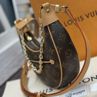 Louis Vuitton M81098 Loop PM Monogram Umhängetasche