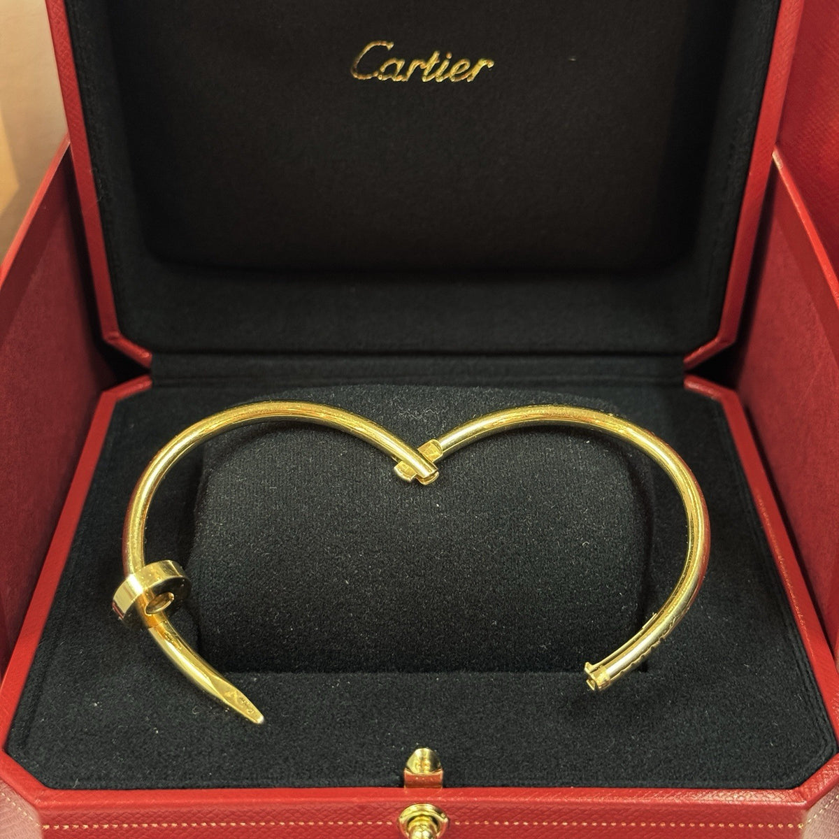CARTIER JUSTE UN CLOU ARMREIF, ARMBAND, KLASSISCHES MODELL GELBGOLD GR. 15 2023
