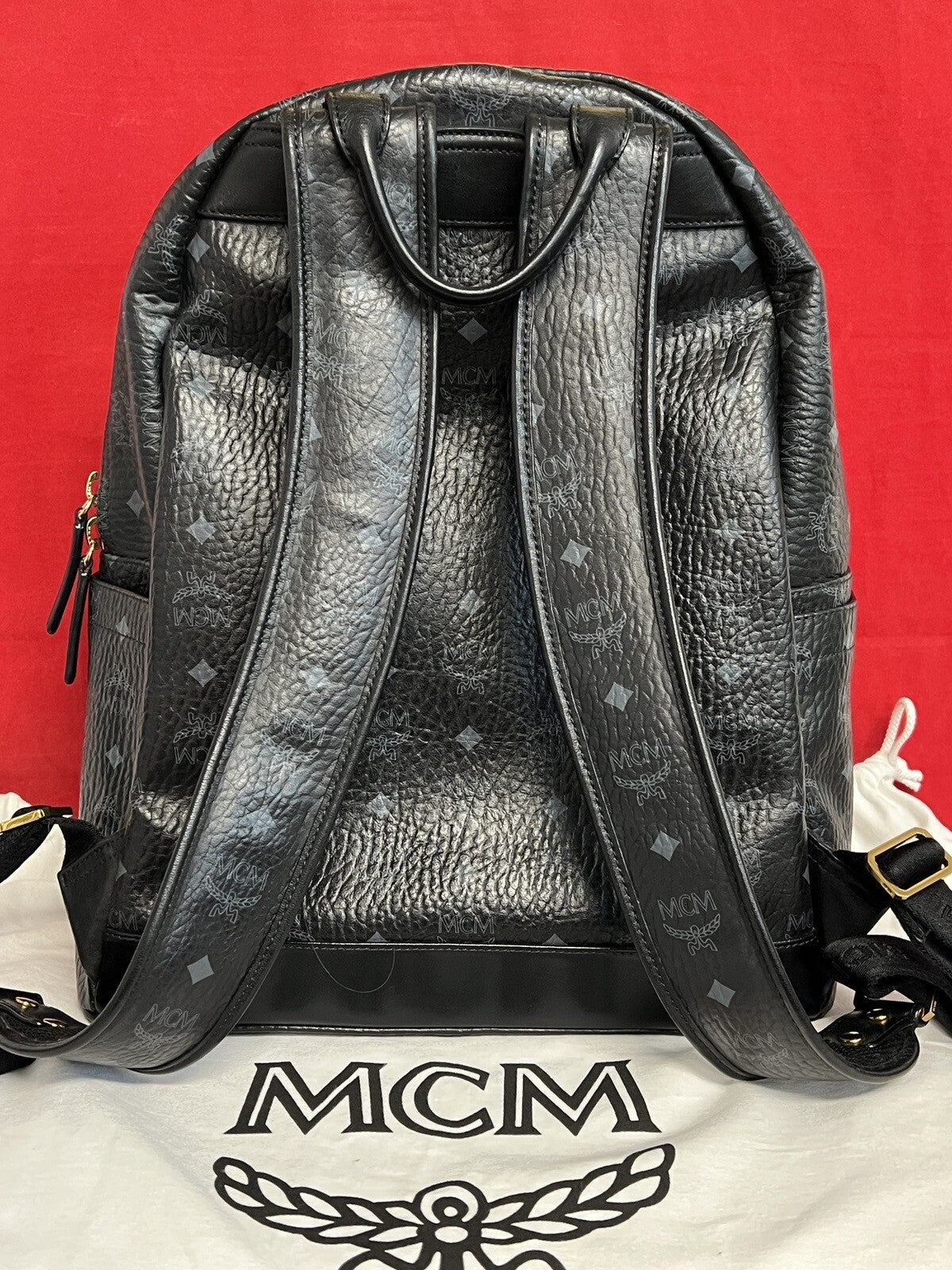 MCM Dual Stark Rucksack Großes Modell Schwarz Gold