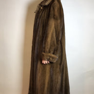 Wunderschöner langer Nerzmantel braun CANADA MAJESTIC MINK Gr. 40/42 Damen