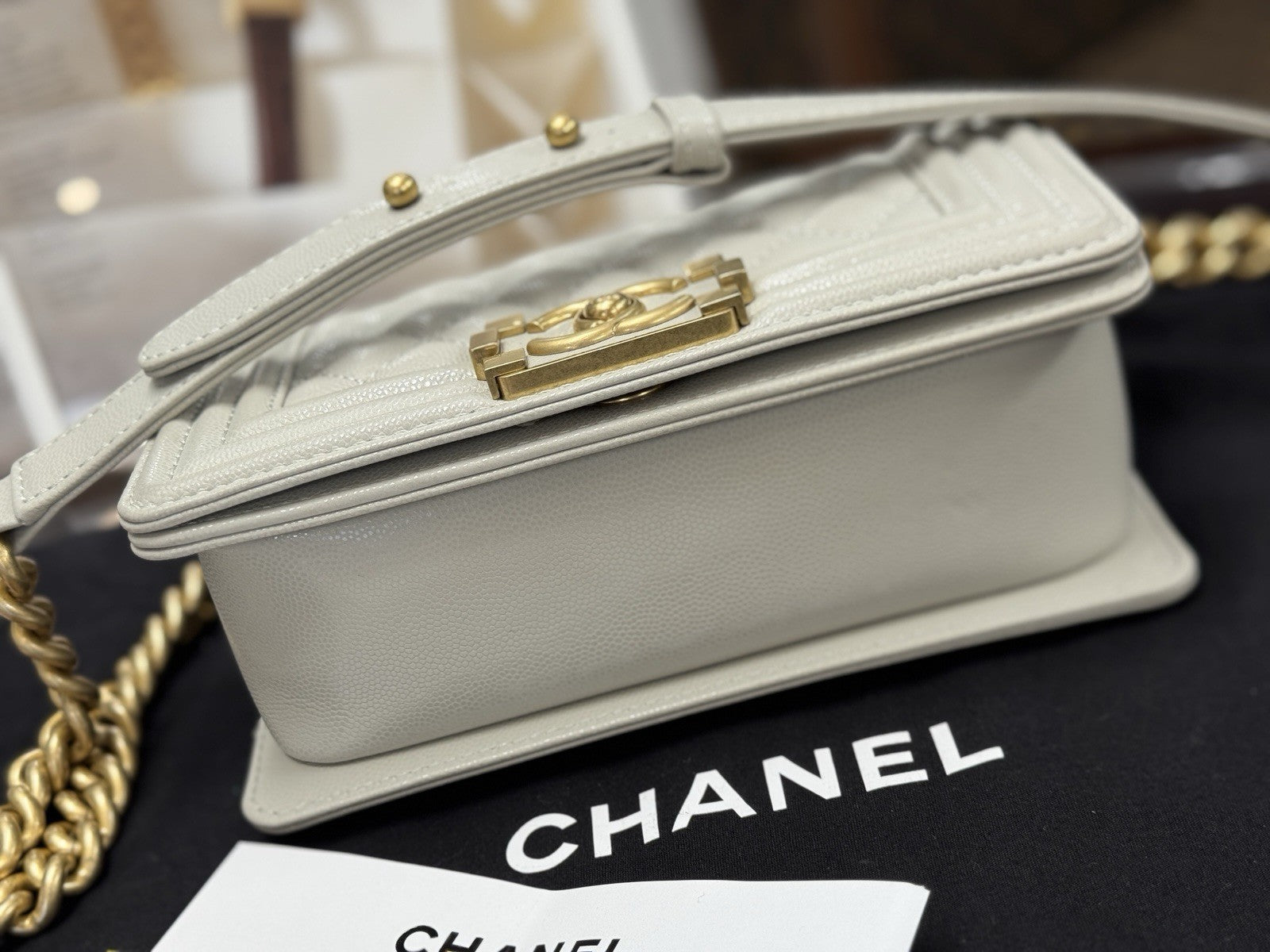 Chanel Top Handle Small Flap Bag Boy Caviar Hellgrau Gold