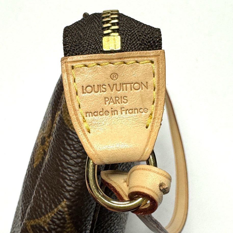 Louis Vuitton Pochette Accessoires Monogram Canvas Täschchen Clutch TOP Zustand