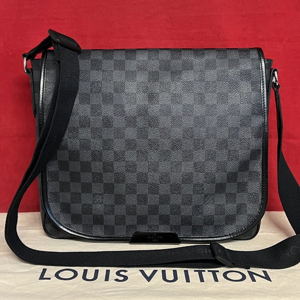 Louis Vuitton Daniel MM Messenger Bag Damier Ebene Herren Umhängetasche 2010