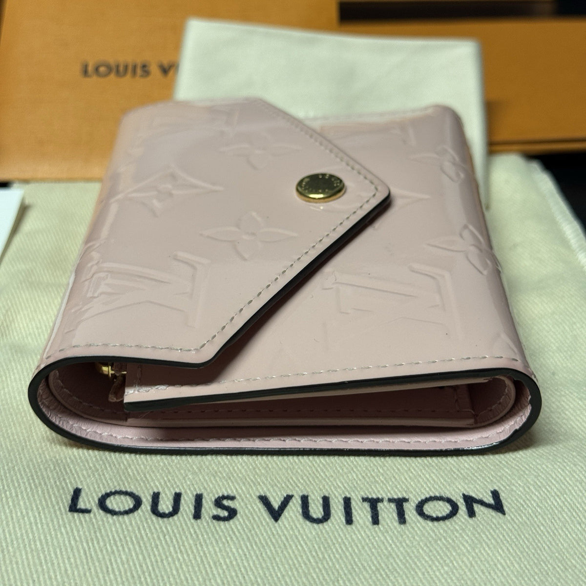 Louis Vuitton Victorine Geldbörse Vernis Rosa Rose Ballerine mit orig. Rechnung