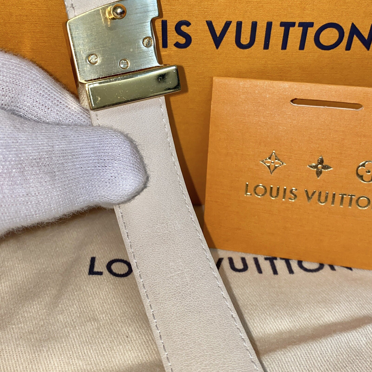 Louis Vuitton M9268 Damengürtel Damier Azur Gürtel Gr. 85 Gold 2019