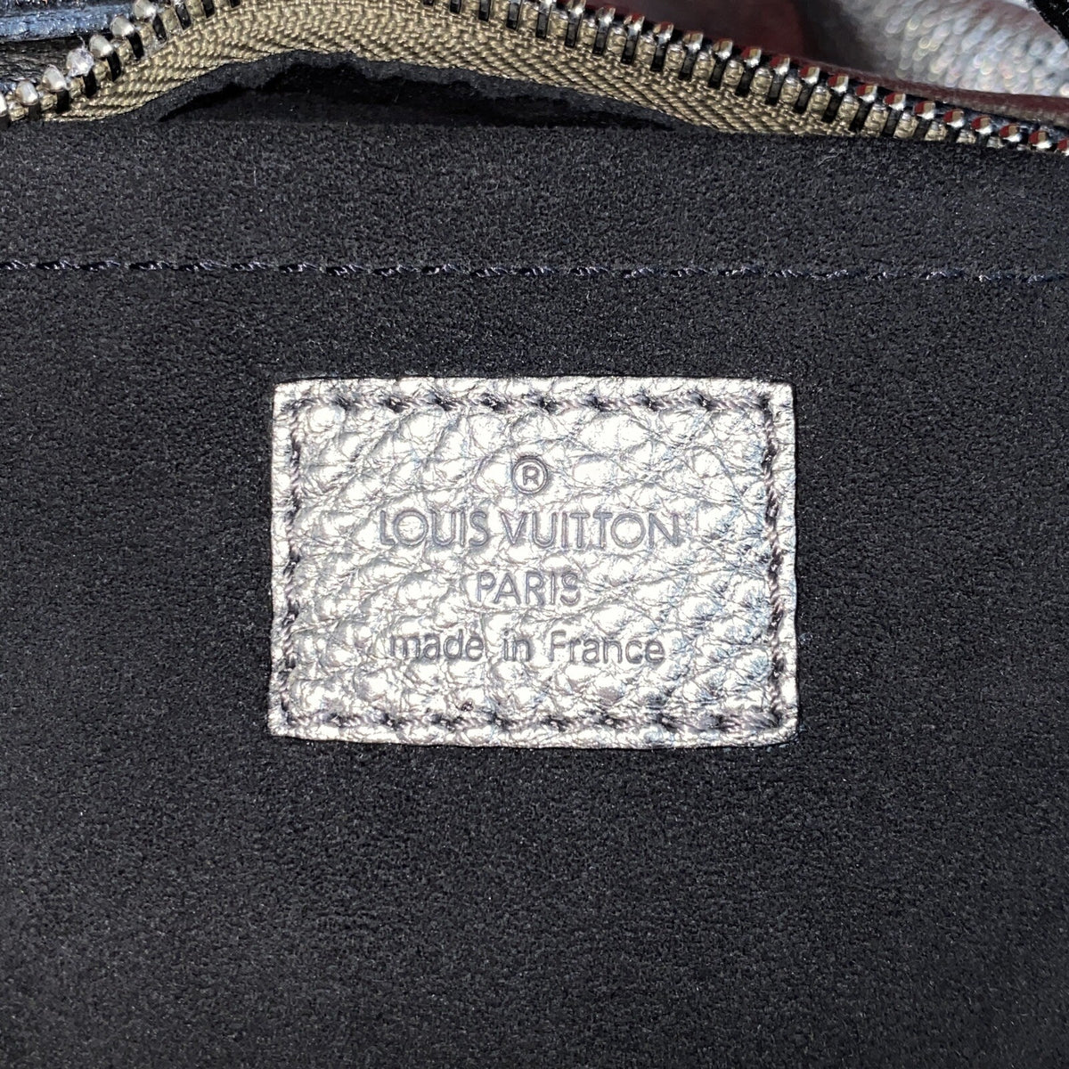 Louis Vuitton M95718 Mahina XS Silver/Silber Damen Umhängetasche NP: 2.395€