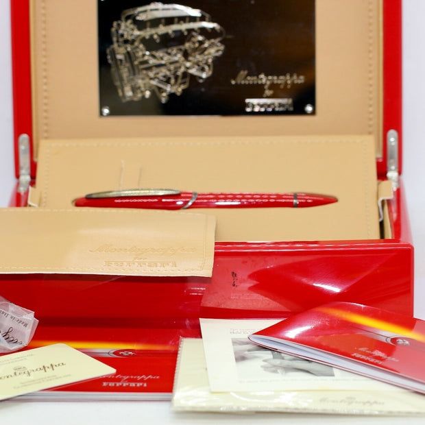 Montegrappa for Ferrari FB Annual Edition Fountain Pen Limited in Racing Red NEU
