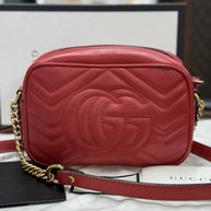 Gucci GG Marmont Mini-Kameratasche Schultertasche Leder Rot/Gold 448065