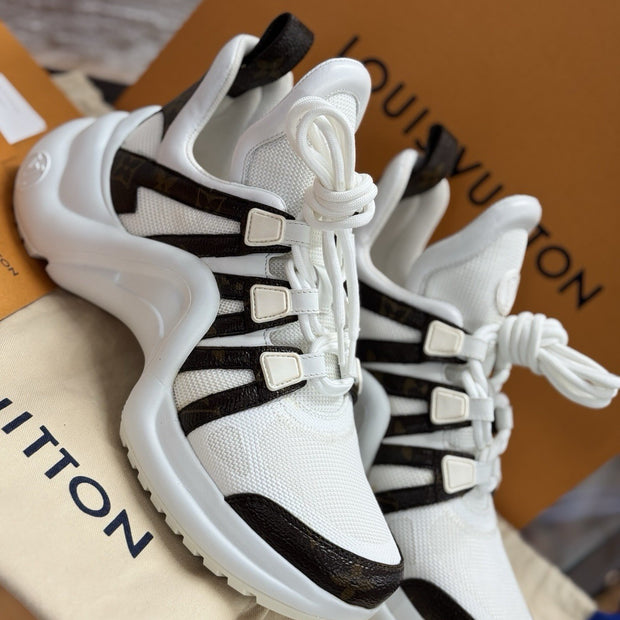 Louis Vuitton Archlight Sneaker 1A43L1 Damen Weiß & Monogram Größe 38