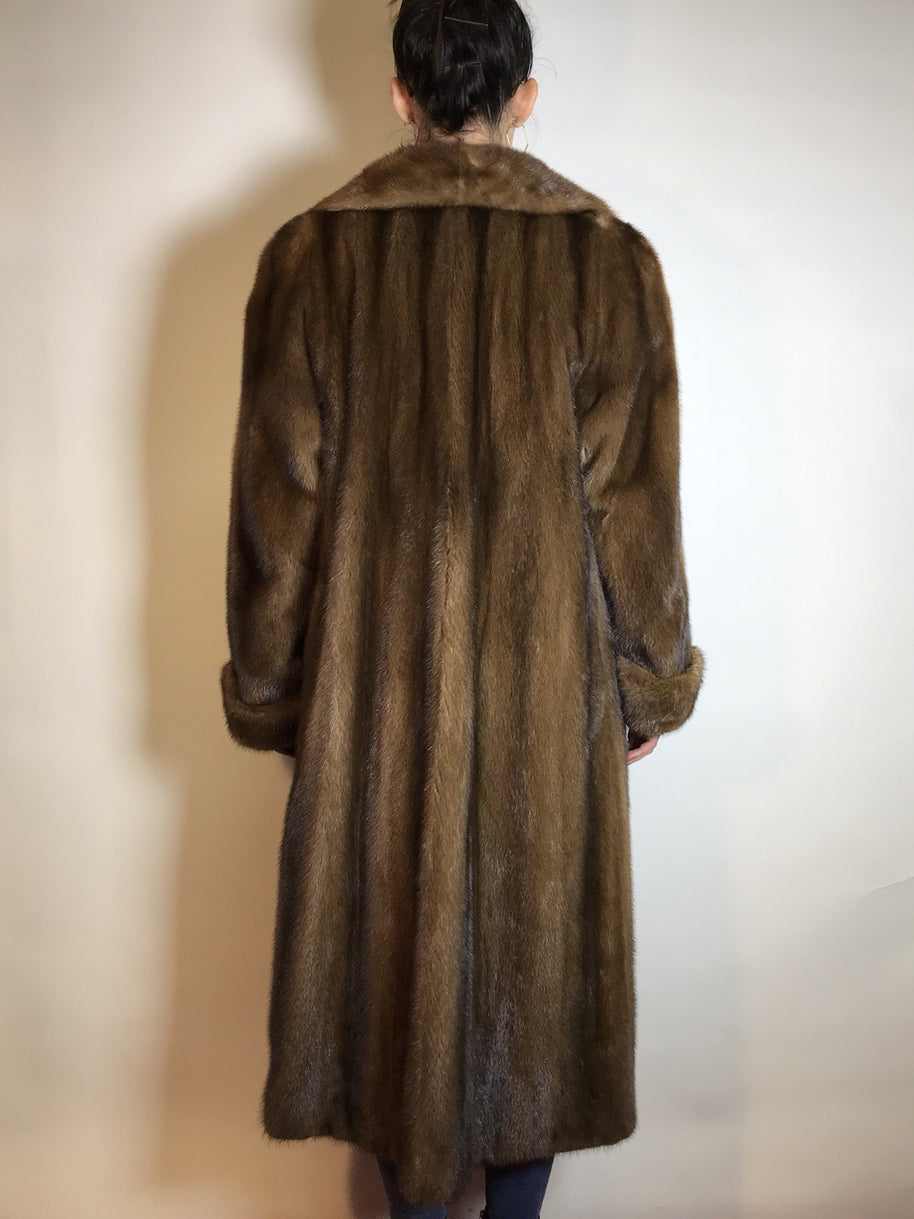 Wunderschöner langer Nerzmantel braun CANADA MAJESTIC MINK Gr. 40/42 Damen