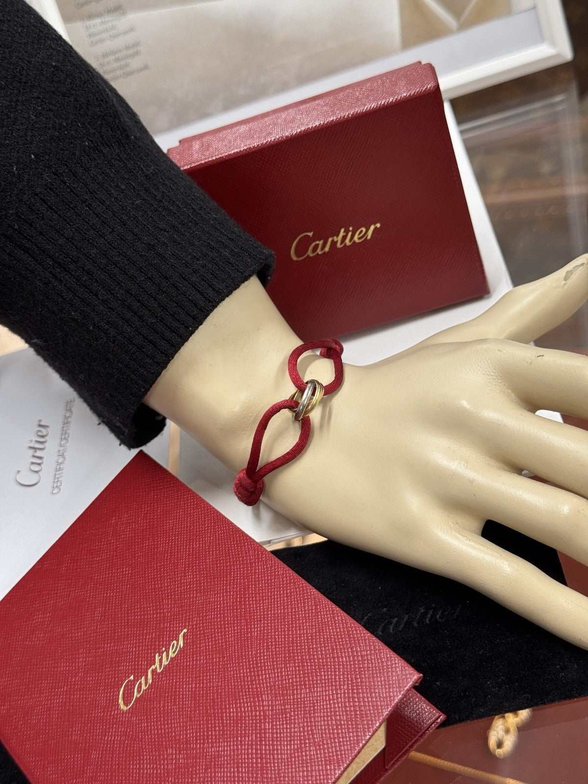 Cartier Trinity Armband Tricolor 18 Karat Weißgold, Gelbgold & Roségold