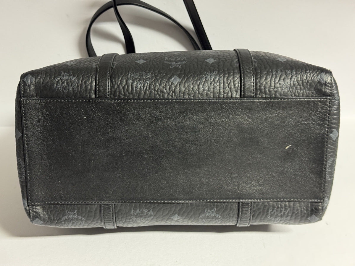 MCM Toni Medium Shopper mit Reissverschluss in Visetos Schwarz mit Rechnung