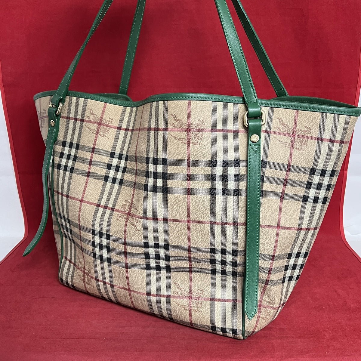 Große Burberry Shopper Damen Schultertasche Leder Beige & Grün Nova Check