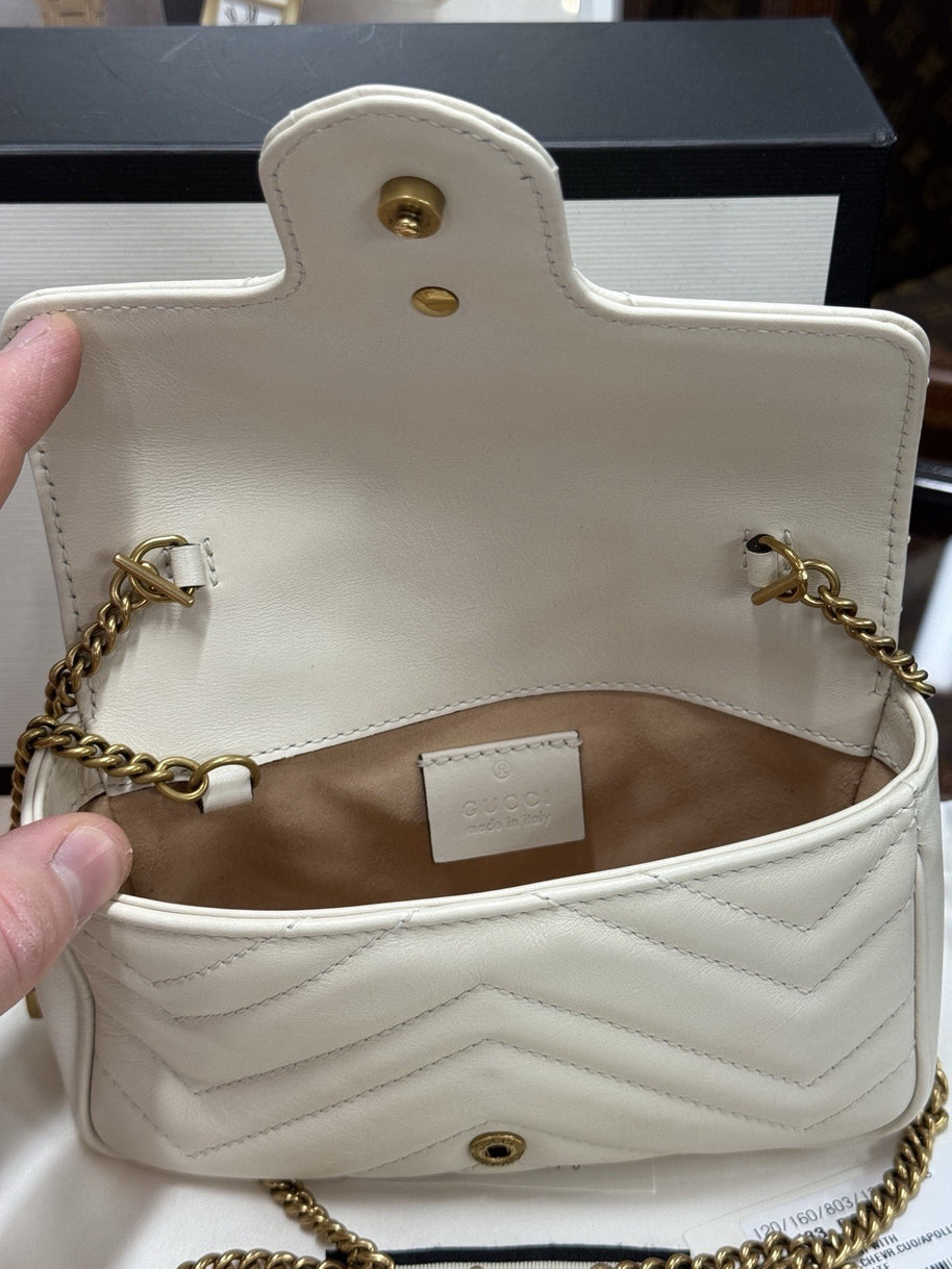 Gucci GG Marmont Mini-Schultertasche Leder Weiss/Gold 476433