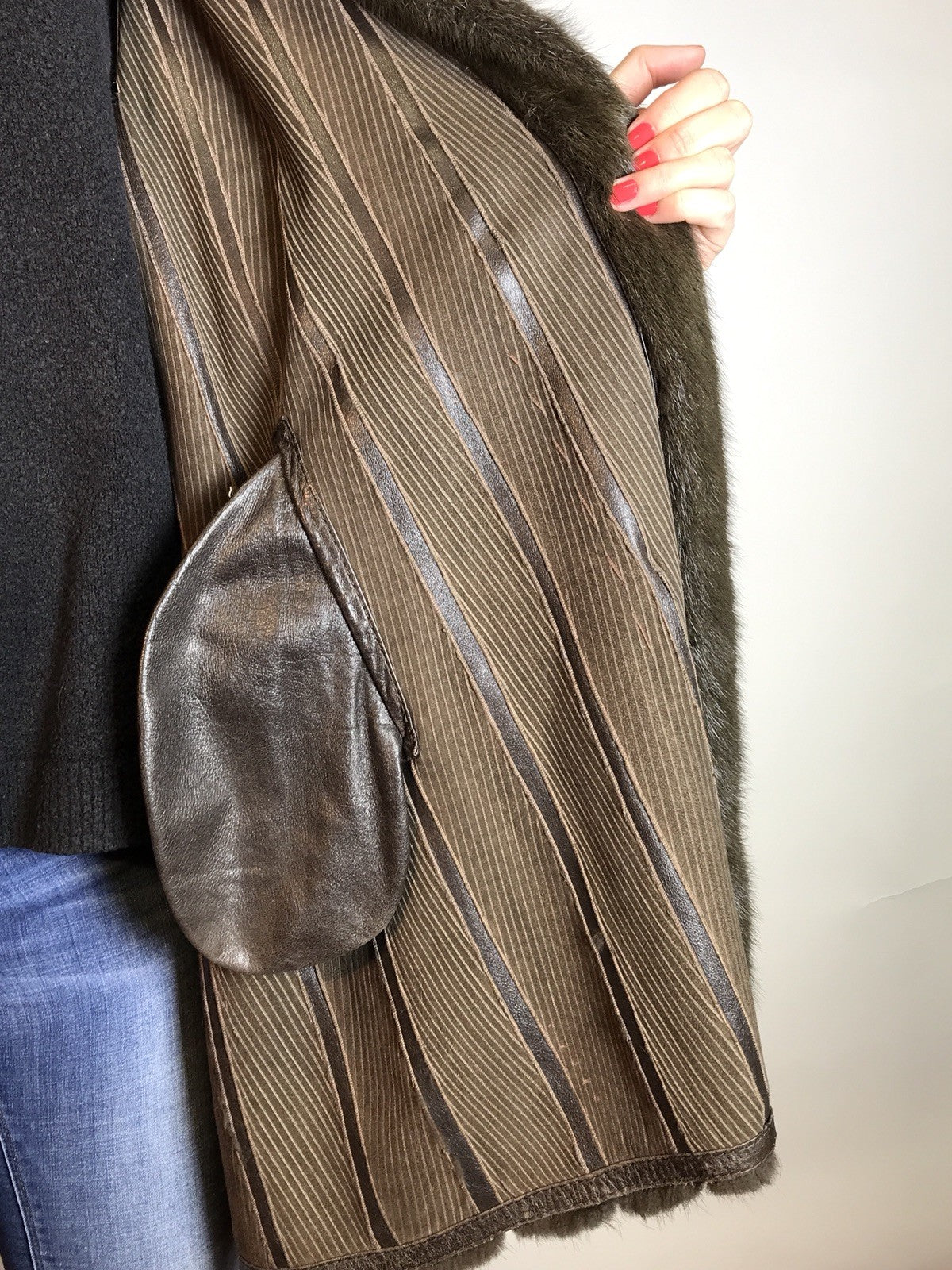 Ausgefallene Nerzjacke grau Sonderanfertigung vom Kürschner Gr. 38/40 Damen